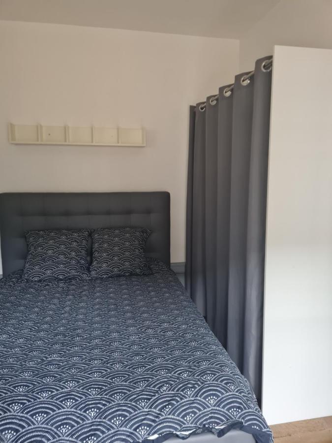 Apartament Le Baron Charleville-Mézières Zewnętrze zdjęcie