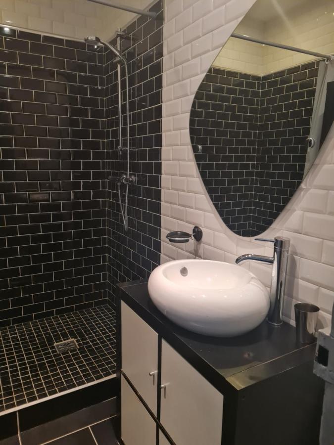 Apartament Le Baron Charleville-Mézières Zewnętrze zdjęcie