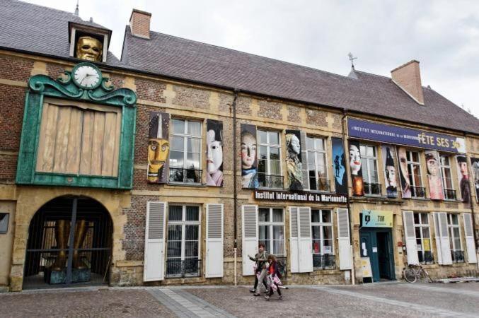 Apartament Le Baron Charleville-Mézières Zewnętrze zdjęcie