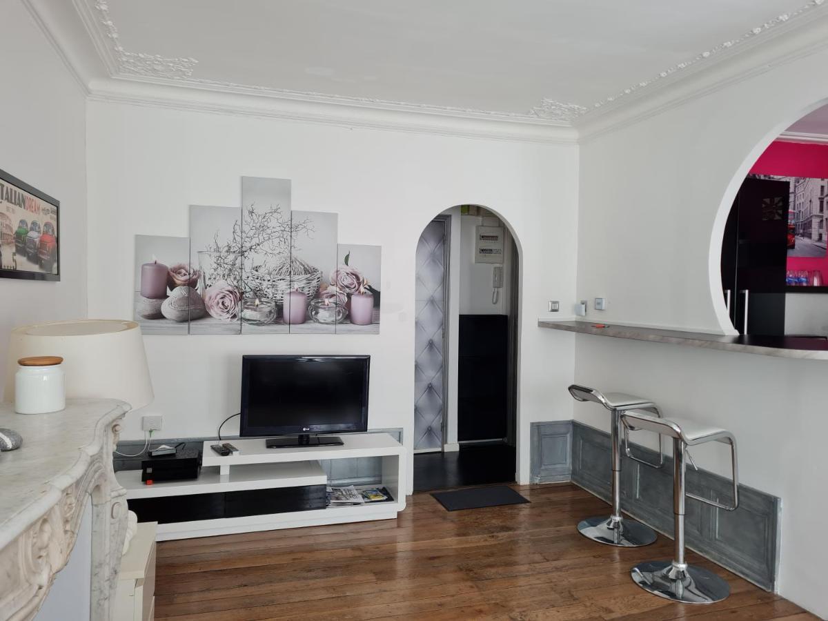 Apartament Le Baron Charleville-Mézières Zewnętrze zdjęcie