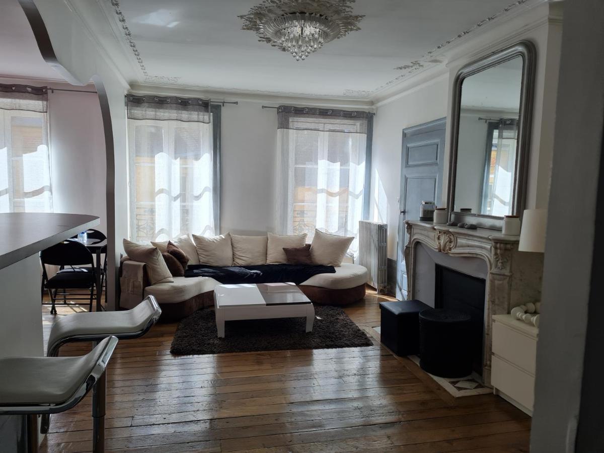 Apartament Le Baron Charleville-Mézières Zewnętrze zdjęcie